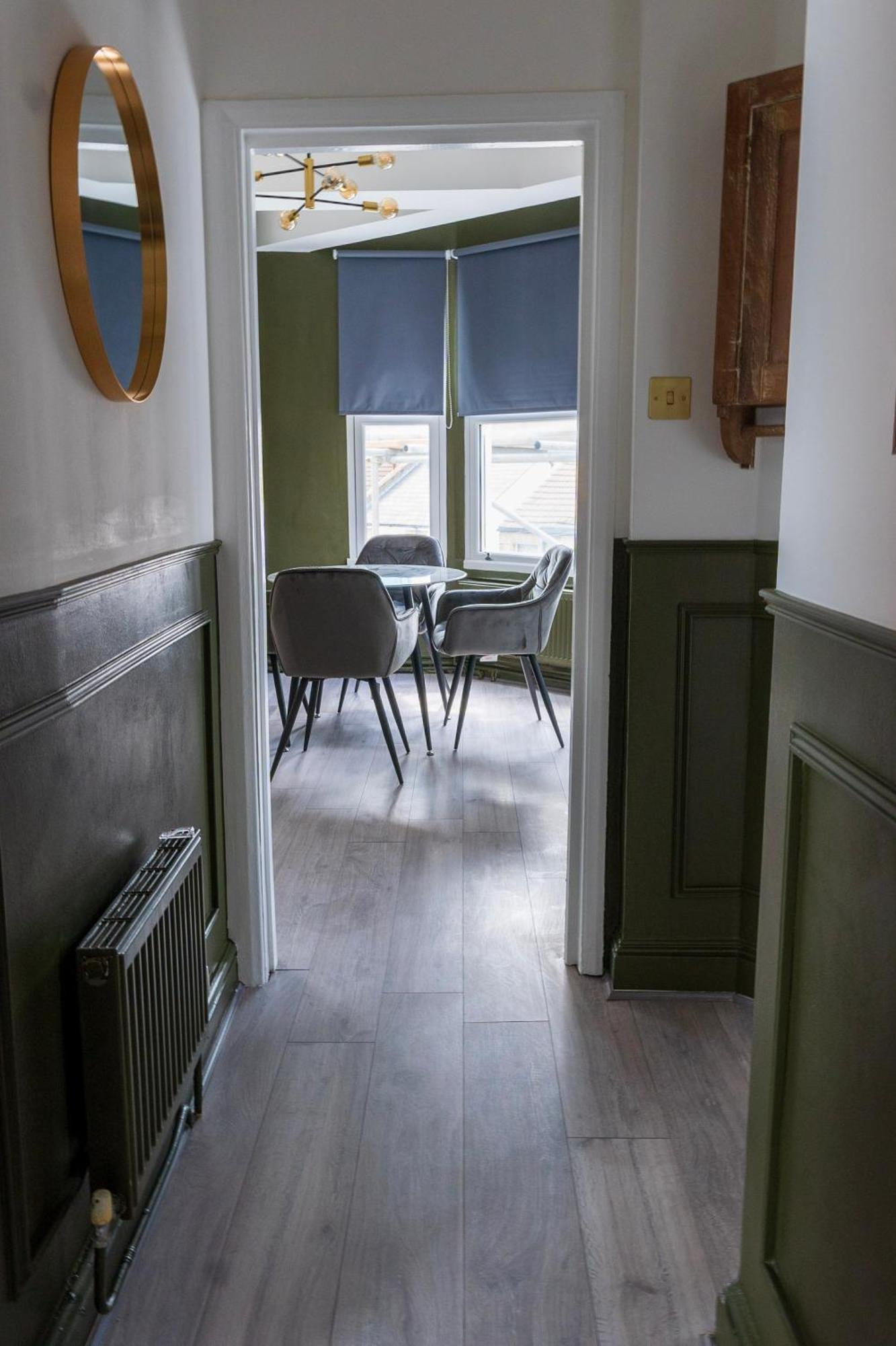 5C- Stylish Urban Retreat - Spacious 2 Bed Flat London Bagian luar foto